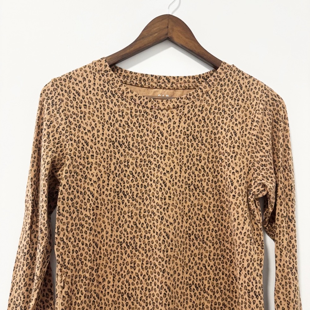Gap Heather T Cheetah Print‎ Long Sleeve Top Womens Size Medium Casual Layers - Picture 2 of 7